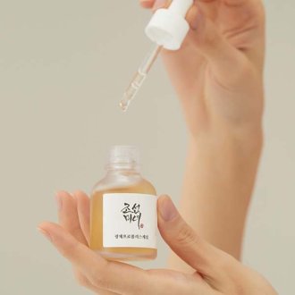 BEAUTY OF JOSEON GLOW SERUM SIERO ILLUMINANTE Propoli + Niacinamide - Lenitivo e riduttore dei pori 30 ML BEAUTY OF JOSEON GLOW SERUM SIERO ILLUMINANTE Propoli + Niacinamide - Lenitivo e riduttore dei pori 30 ML