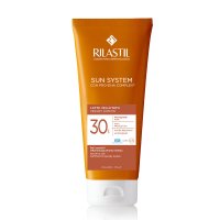 Rilastil Sun System Latte Vellutato SPF30 - Protezione solare alta resistente all'acqua - 200 ml Rilastil Sun System Latte Vellutato SPF30 - Protezione solare alta resistente all'acqua - 200 ml