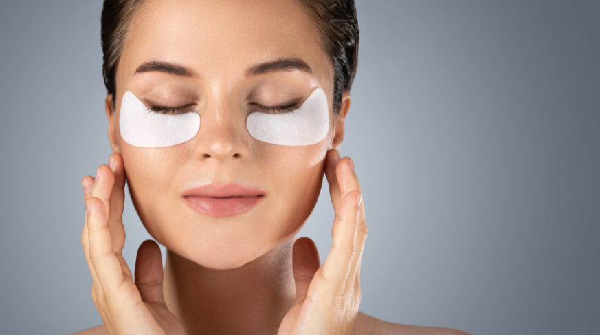 Borse sotto gli occhi in estate: cause, sintomi e rimedi