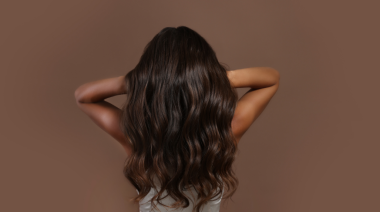 Come prendersi cura dei capelli post-estate