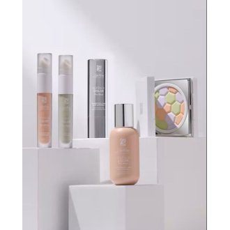 Bionike Defence Color Pro Wear Fondotinta Stick SPF30 03 - Fondotinta mat a lunga tenuta - Tonalità Sand - 14 ml Bionike Defence Color Pro Wear Fondotinta Stick SPF30 03 - Fondotinta mat a lunga tenuta - Tonalità Sand - 14 ml