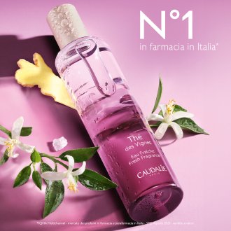 Caudalie Cofanetto di Natale 2025 The' Des Vignes - Acqua profumata 50 ml + Gel doccia 50 ml + Candela profumata
