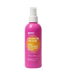 Goovi Lovers In The Sun Crema Spray Corpo SPF50+ - Protezione solare alta per il corpo - 200 ml Goovi Lovers In The Sun Crema Spray Corpo SPF50+ - Protezione solare alta per il corpo - 200 ml
