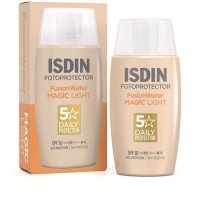 Isdin Fotoprotector Fusion Water Magic Light SPF50 - Protezione solare viso uniformante - Colore naturale - 50 ml